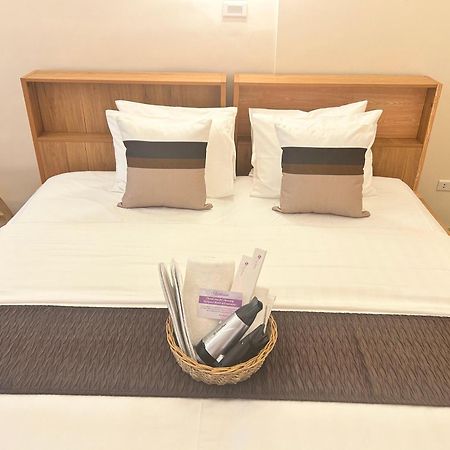 Myspace Hotel Comembo Taguig Ruang foto