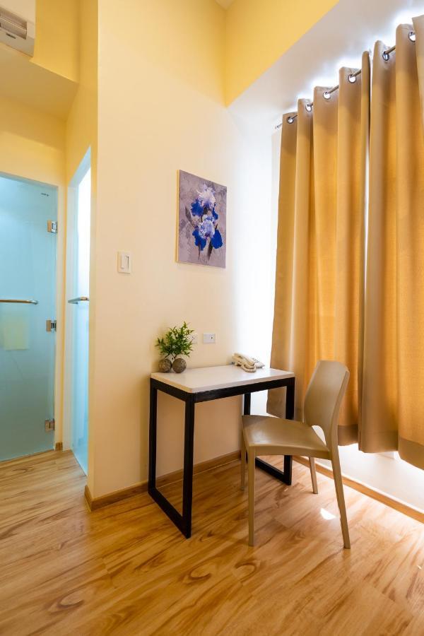 Myspace Hotel Comembo Taguig Bagian luar foto