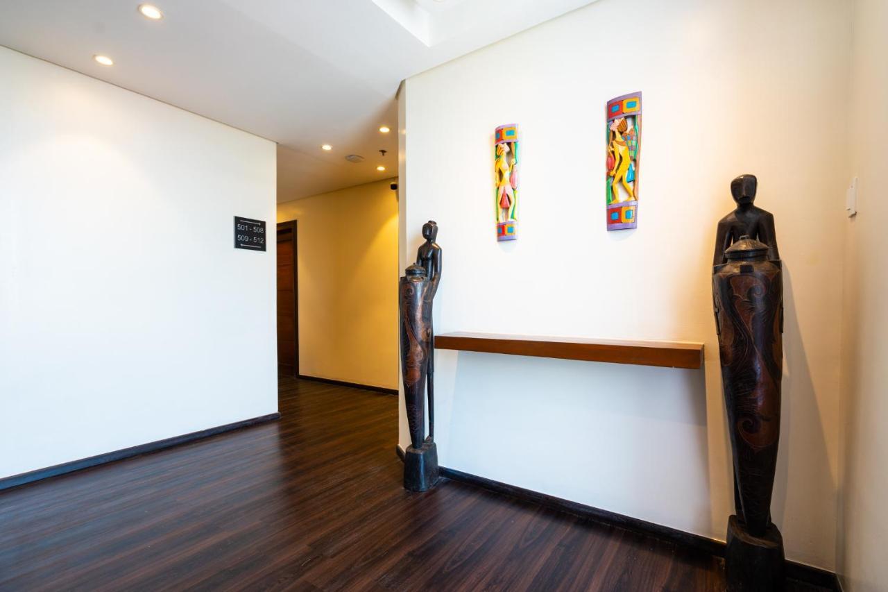 Myspace Hotel Comembo Taguig Bagian luar foto