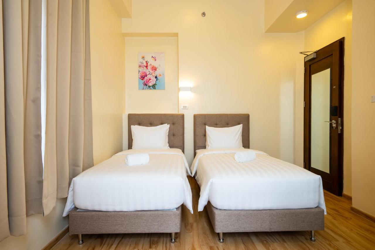 Myspace Hotel Comembo Taguig Bagian luar foto