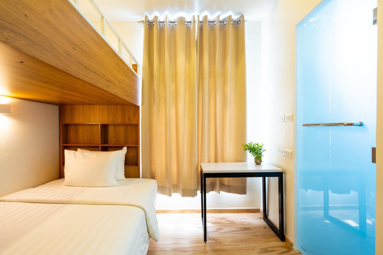 Myspace Hotel Comembo Taguig Bagian luar foto